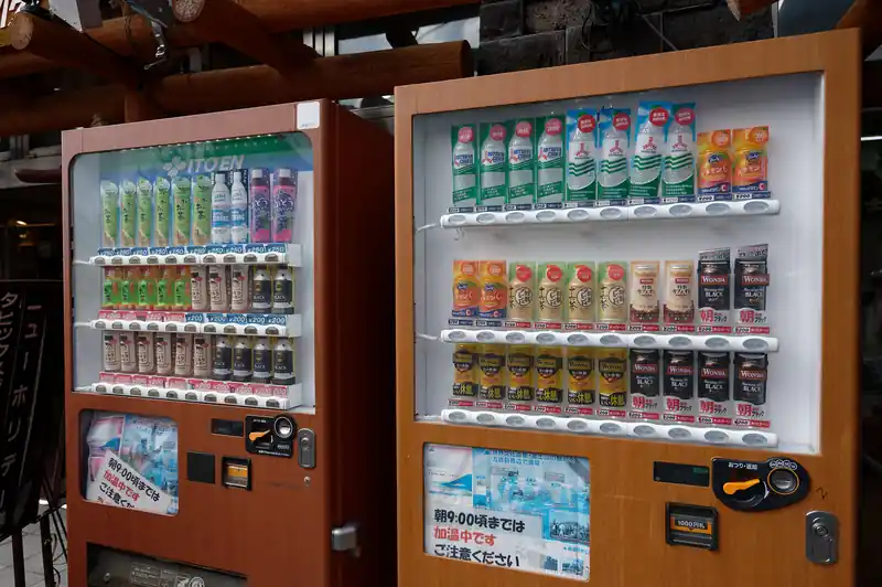 カルテルでも組んでるのかと言うくらい自販機の相場は同じ。