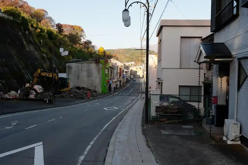 今回は長丁場になりそうなこともあり、頑張って早起きして朝8時前には駿河小山駅に到着しました。

国府津駅乗り換えで御殿場線に乗ってきたんですが、駿河小山駅でSUICAで改札にタッチしてもエラーになってしまい、決済できず。
そのまま改札を出て、別の駅で精算しろ、と書いてあったので、そのとおり無視して改札を出ました。
結局、帰りに御殿場駅から電車に乗ったので、その時に精算しました。これが嫌な人は交通系ICではなく切符を買うのも手かもしれません。