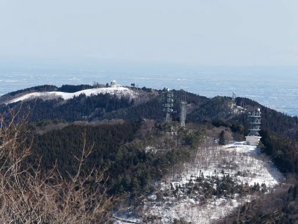 堂平山