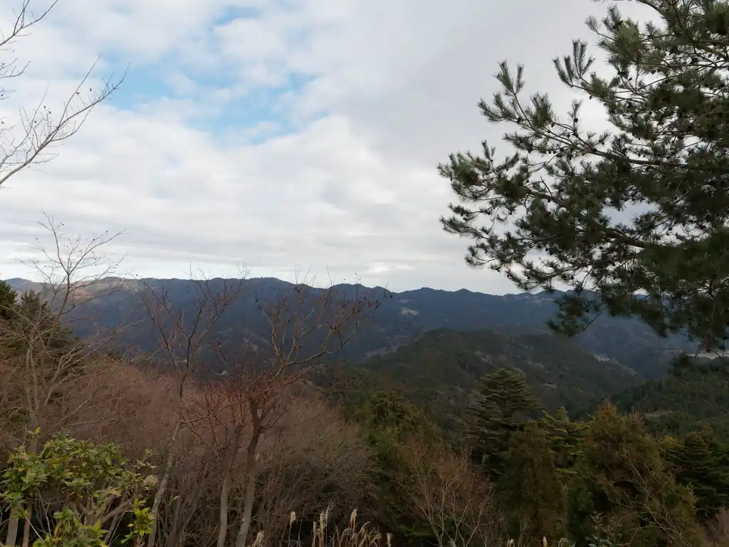 こっちは顔振峠あたりかな。