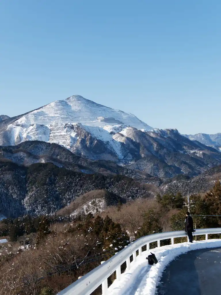 武甲山