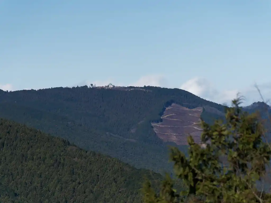 堂平山