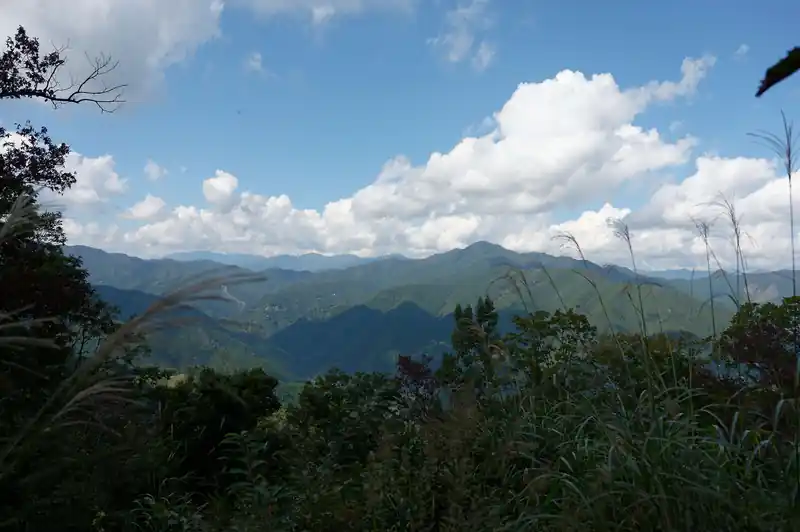 正直浅間嶺の見晴台よりこっちのほうが御前山はよく見えるかもしれない。