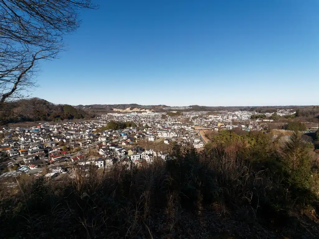 見晴らしがいいもんで、ついつい景色を見に足が止まってしまう。